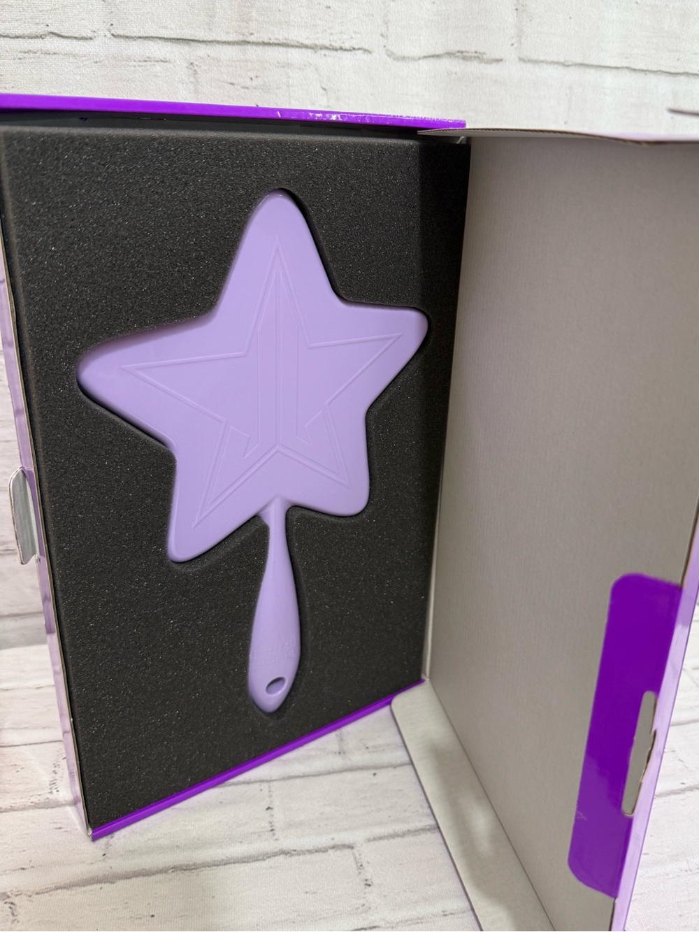 Like new Jeffree Star Cosmetics Lavender Hand Mirror, Blow Pony, with box - Picture 5 of 9
